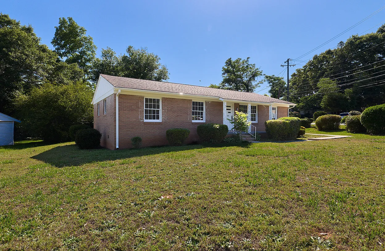 4 bed, 1499 sqft, $1,650 — Photo 2