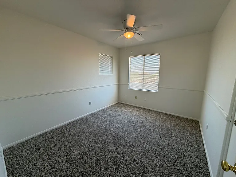 2424 Predera Ave — Photo 23
