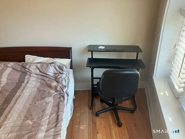 2 bed, 1.0 bath, 986 sqft, $1,900 — Photo 4