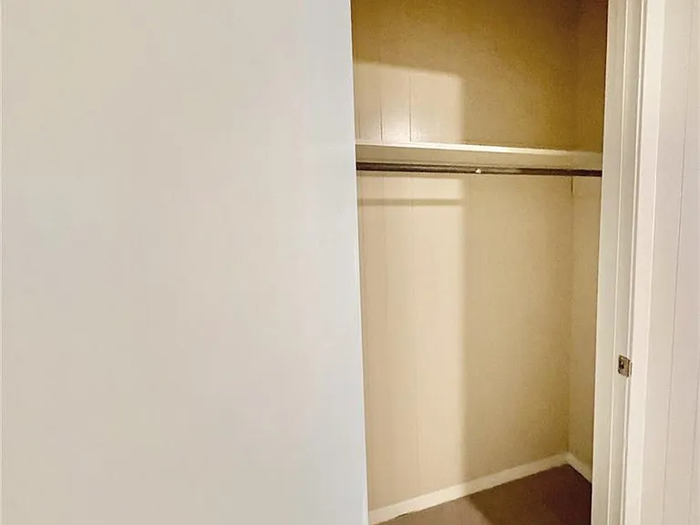 3616 Harvey Dr W #10 — Photo 9