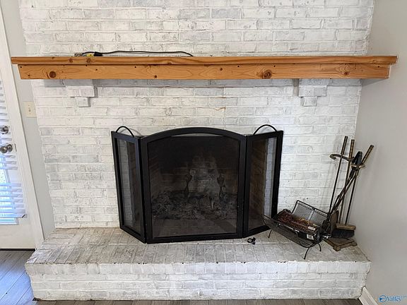 5th image of 204 Taylor Rd