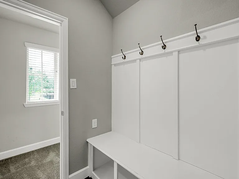 328 Rise Ln — Photo 41