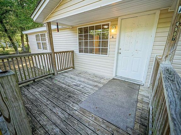 5th image of 4807 Center Dr