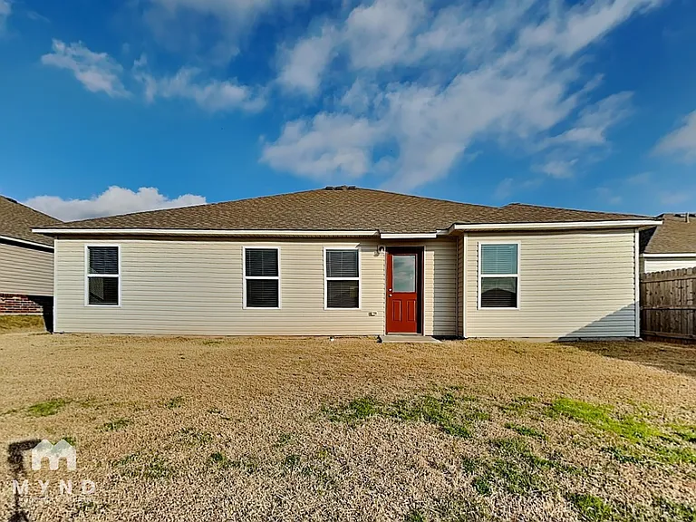 1118 Flint Way — Photo 15