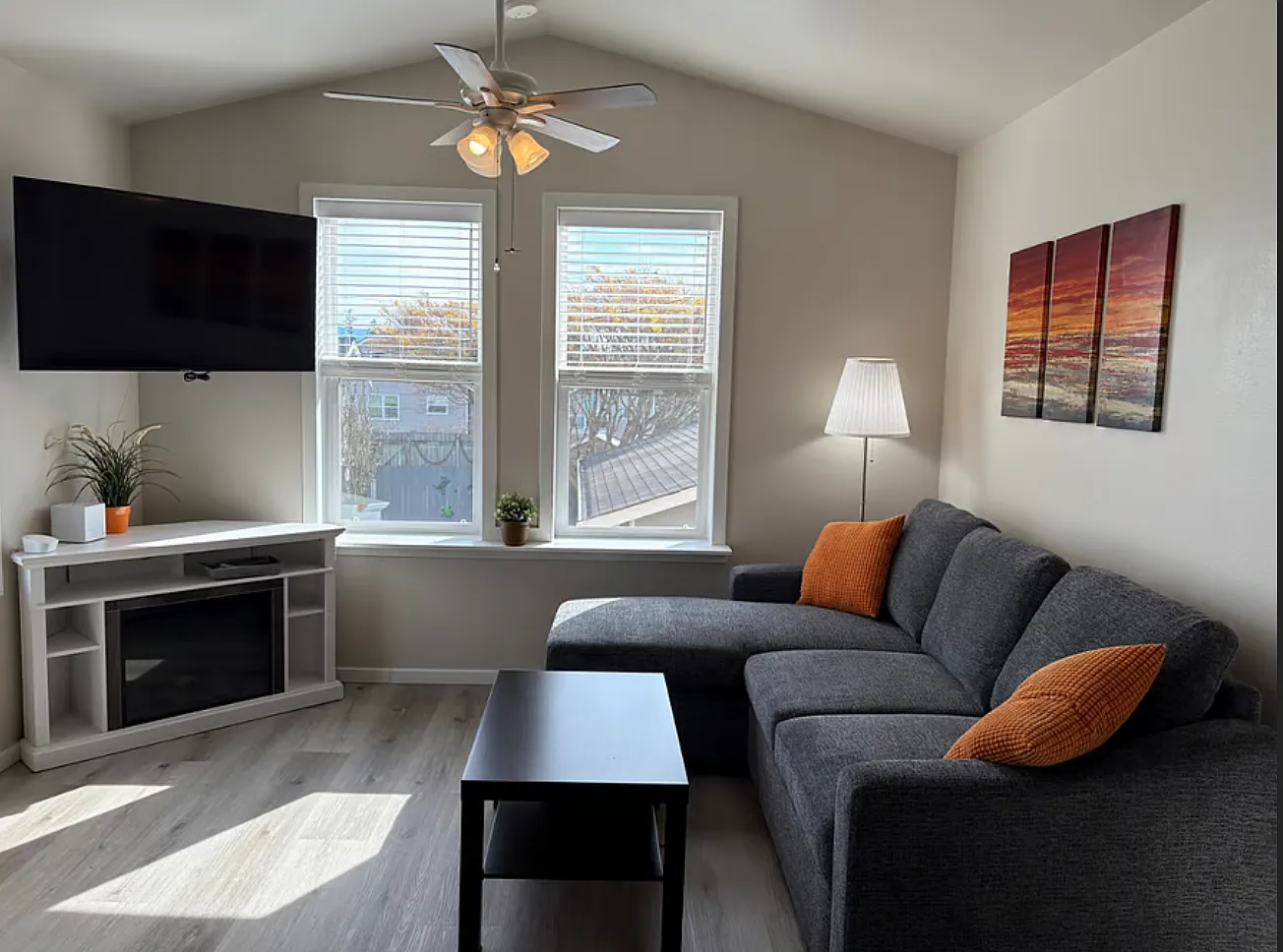 1 bed, 530 sqft, $2,000 — Photo 1