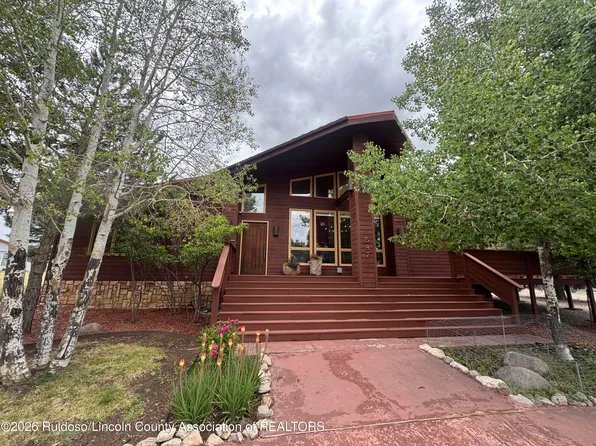 587 White Mountain Meadows Dr #2, Ruidoso, NM 88345