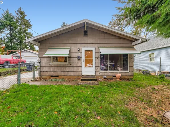 4828 SE 84th Ave, Portland, OR 97266