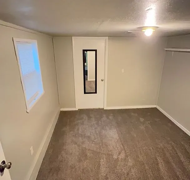 1730 S Hudson Dr — Photo 2