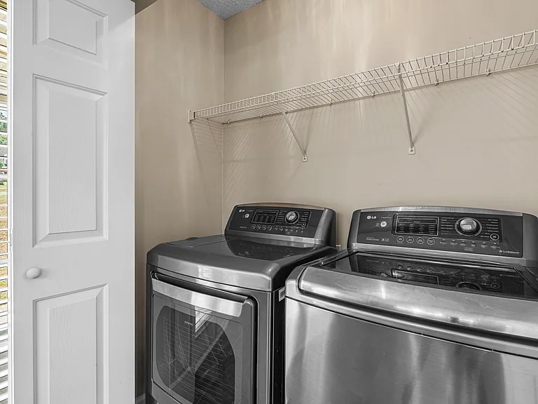 118 Saddlechase Ln #1 — Photo 9