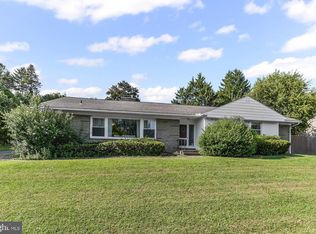 1405 Cardinal Dr, Coatesville, PA 19320