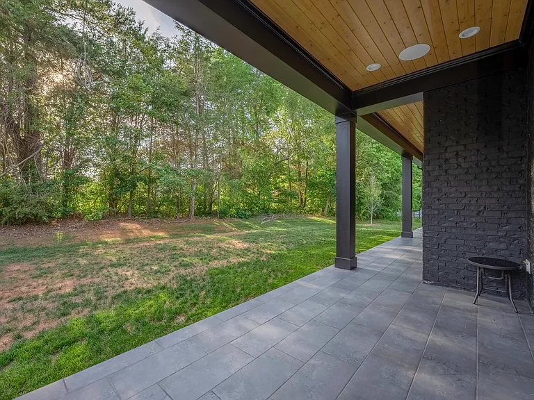 10119 Laurier Ln — Photo 46