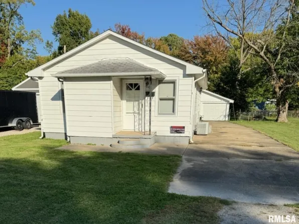 3224 S Spring St, Southern View, IL 62703