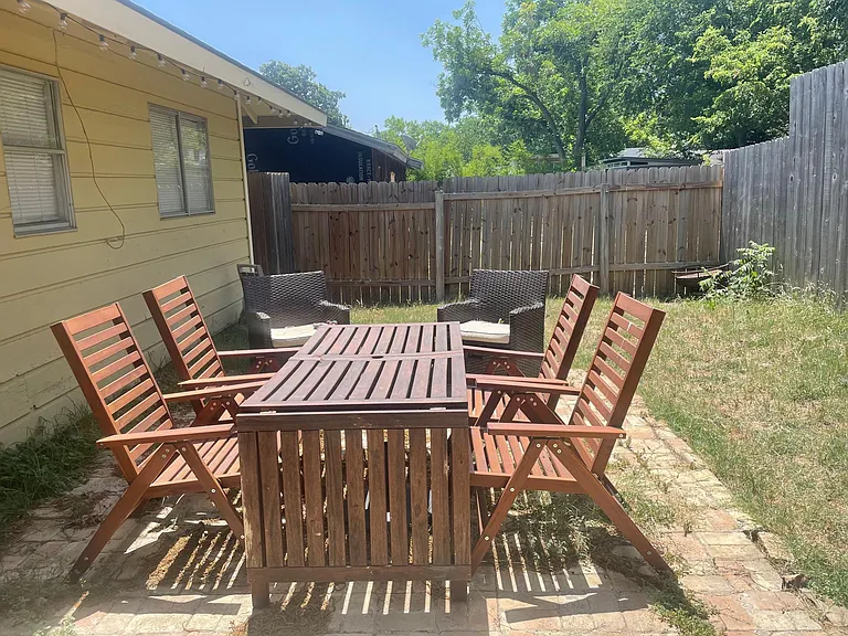 1901 Ashby Ave — Photo 11