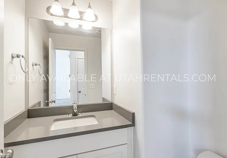 4249 E Hill View Dr — Photo 7