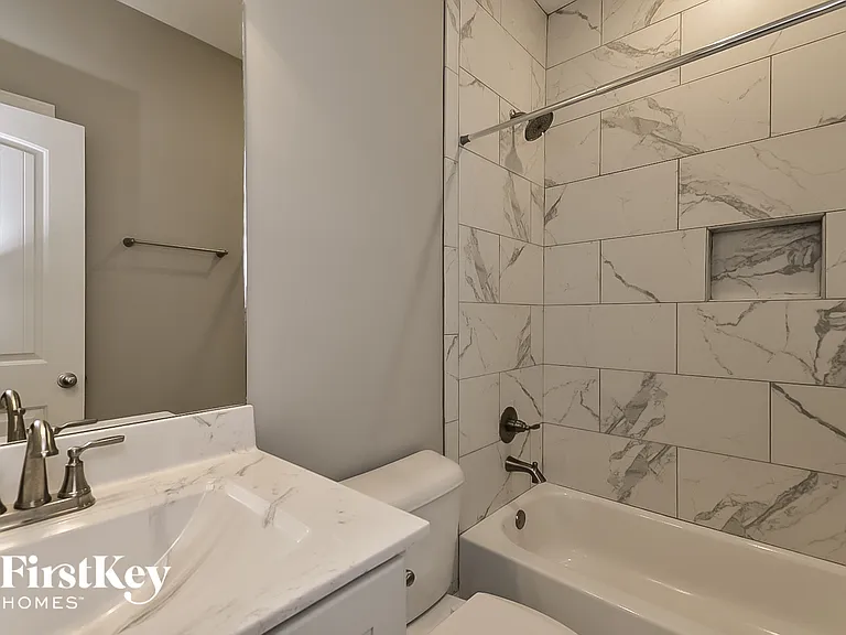 4902 E Margarette Cir — Photo 13