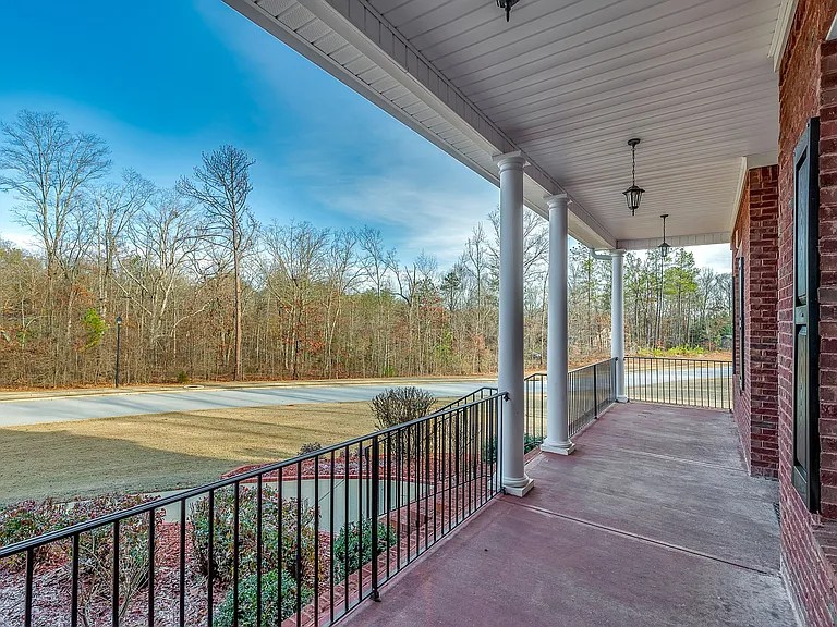 8675 Copperridge Dr — Photo 4