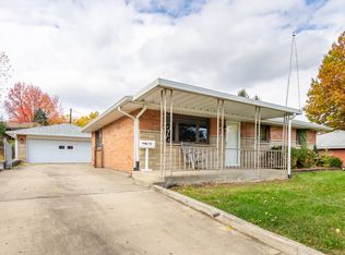 710 Memorial Dr, Beech Grove, IN 46107