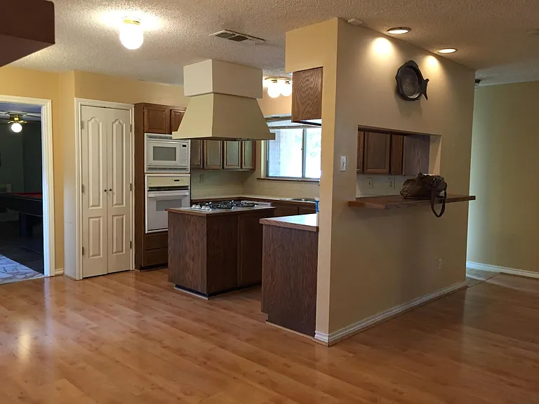 3538 Princeton Dr — Photo 4