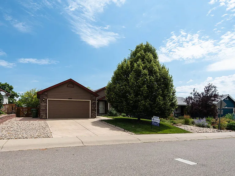 4060 Florence Dr — Photo 4