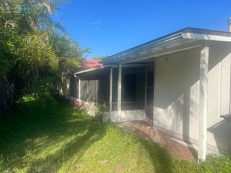 10528 Montpelier Cir — Photo 10