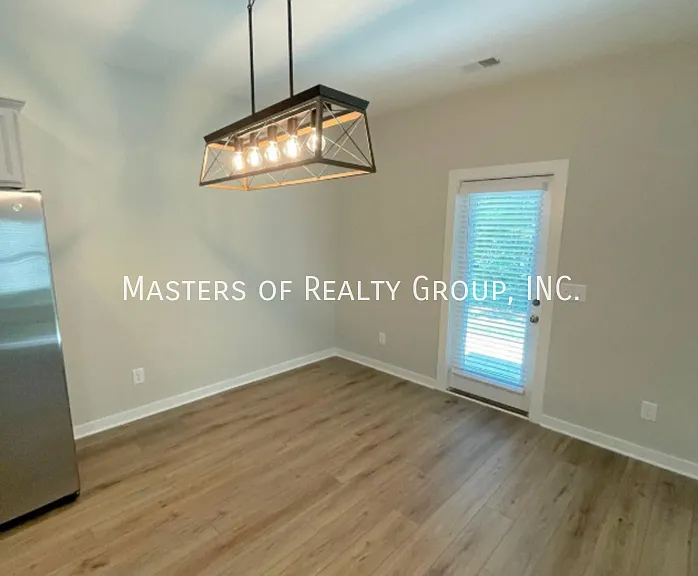 329 Shiloh Creek Dr — Photo 6