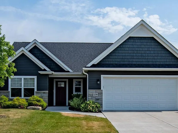 139 Muhs Cir, Eldridge, IA 52748