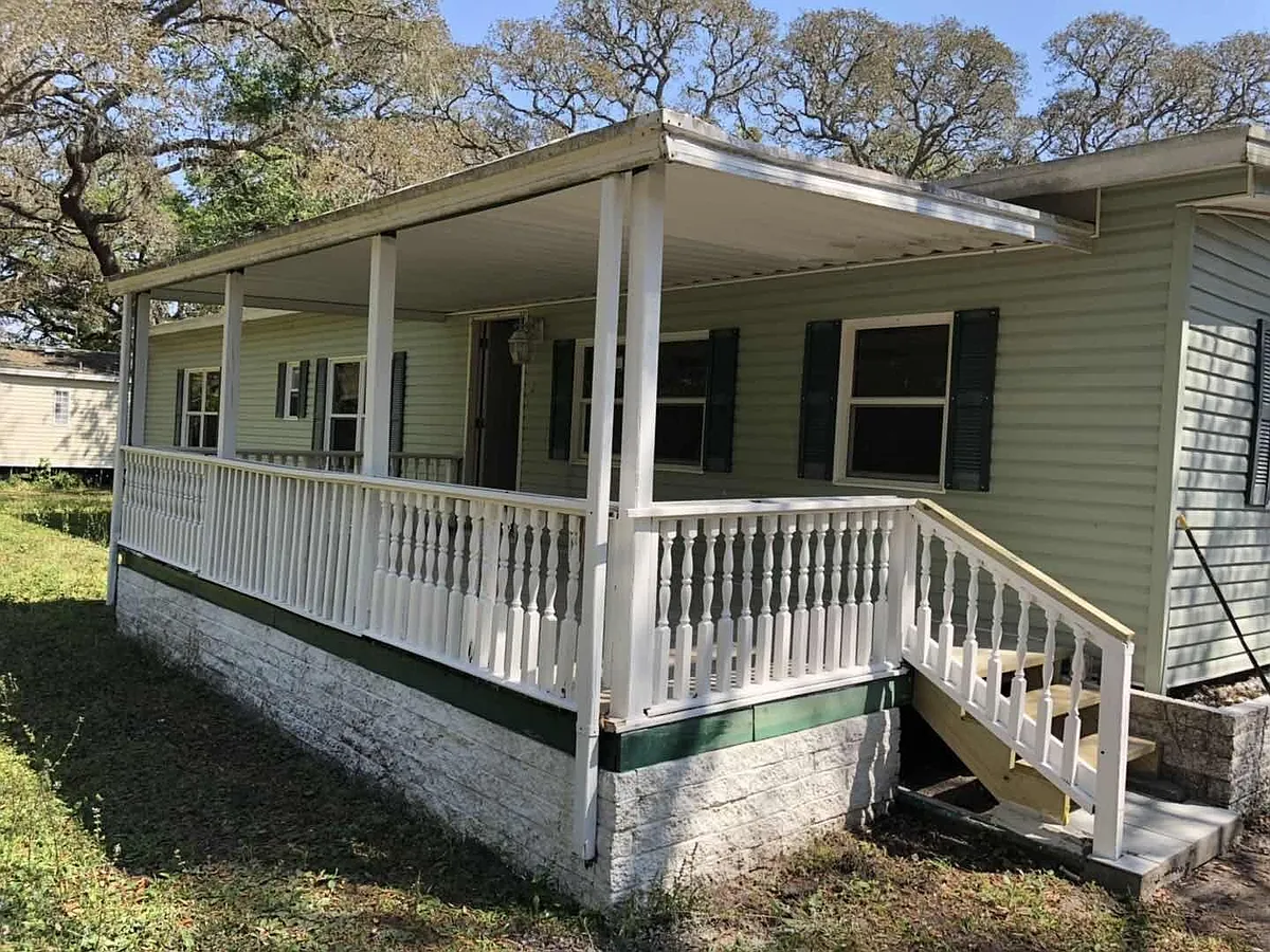 Building Photo - 108 Kostka Dr