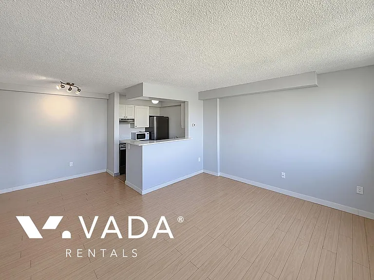 1770 Barclay St — Photo 6