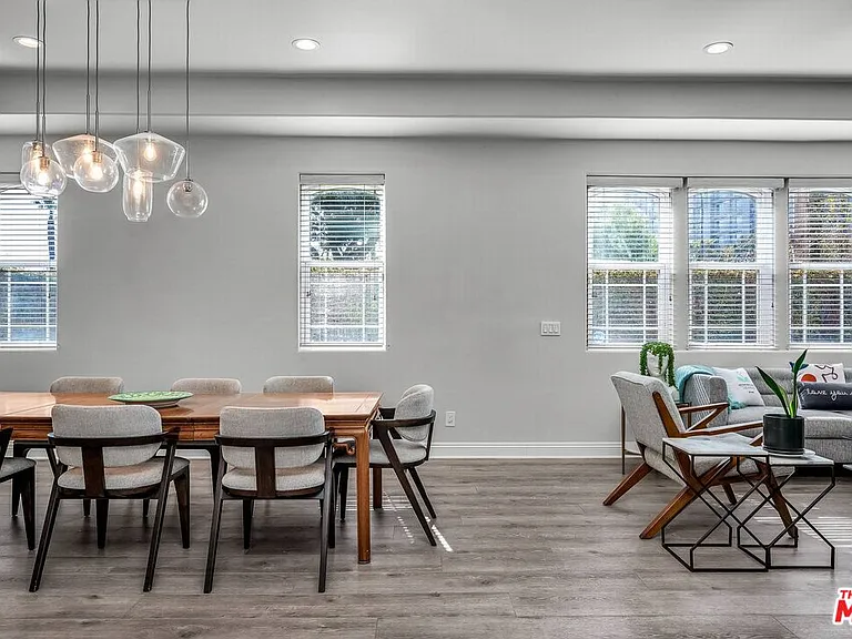 928 Harbor Crossing Ln — Photo 8