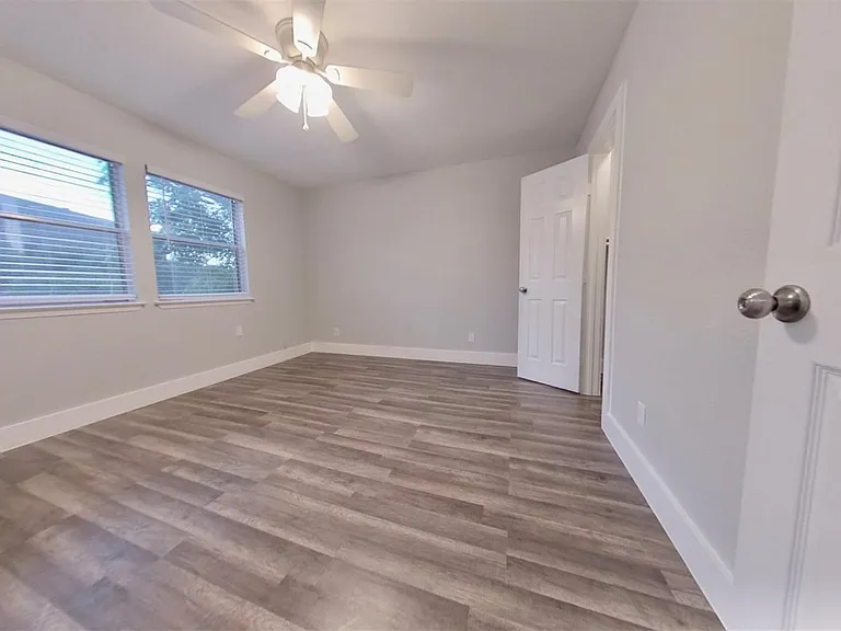 1513 Camp Craft Rd #B — Photo 17