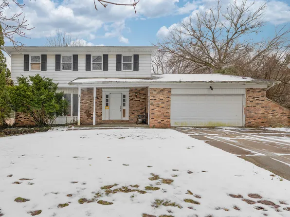 1442 Sioux Trl, Niles, MI 49120