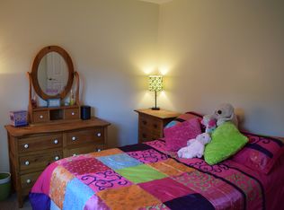 165 Willowood Dr, Rochester, NY 14612