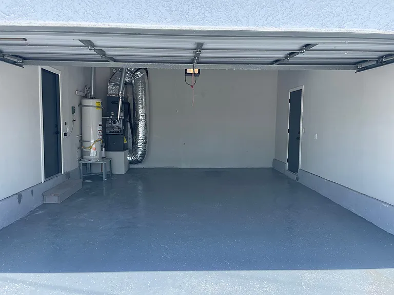 4125 Olympic St — Photo 16