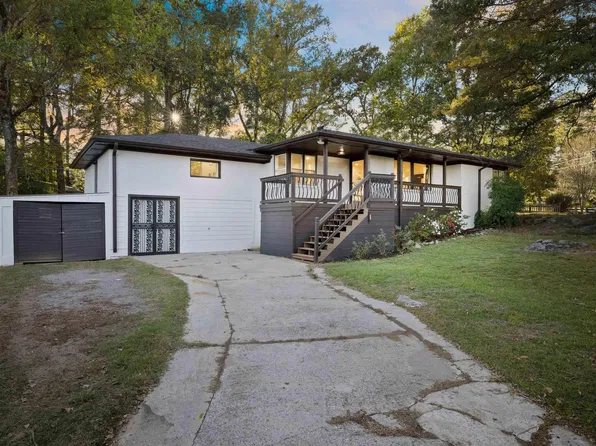 2136 Rockland Dr, Birmingham, AL 35226