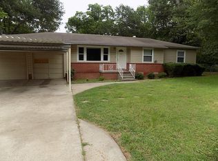 1008 Willow Springs Dr, Longview, TX 75604