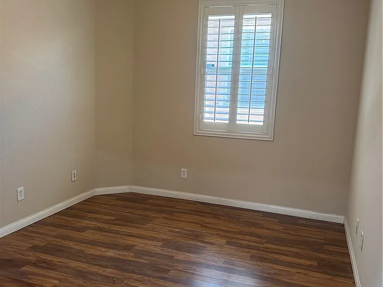 9113 Parkstone Ave — Photo 16