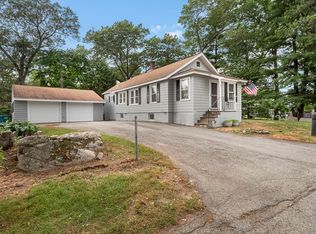 5 D Errico Ave, Billerica, MA 01821
