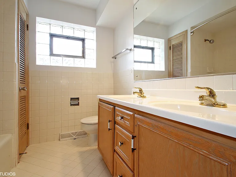 8732 W North Ter — Photo 9
