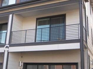 16021 Manor Way UNIT C4, Lynnwood, WA 98087