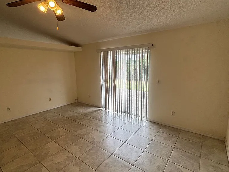 282 Pine Arbor Dr — Photo 6