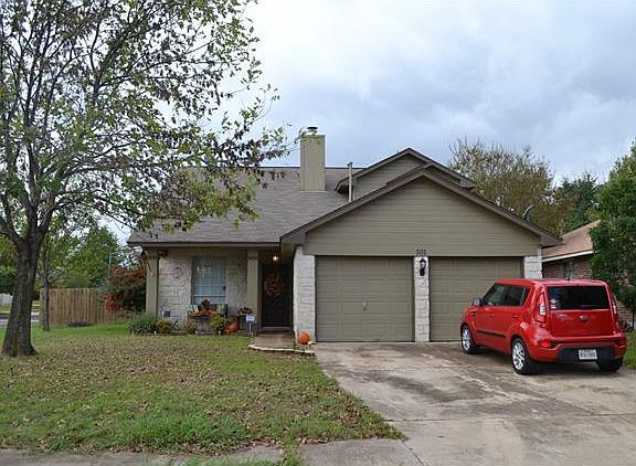 2nd image of 501 Deercreek Ln
