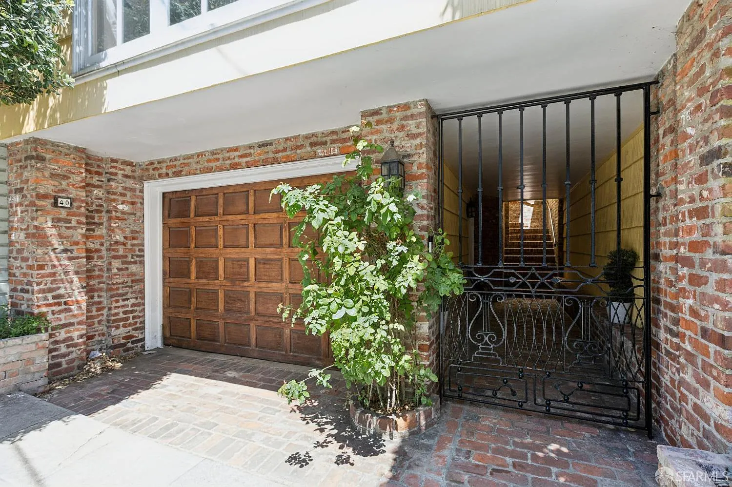 40 White St - Photo 2