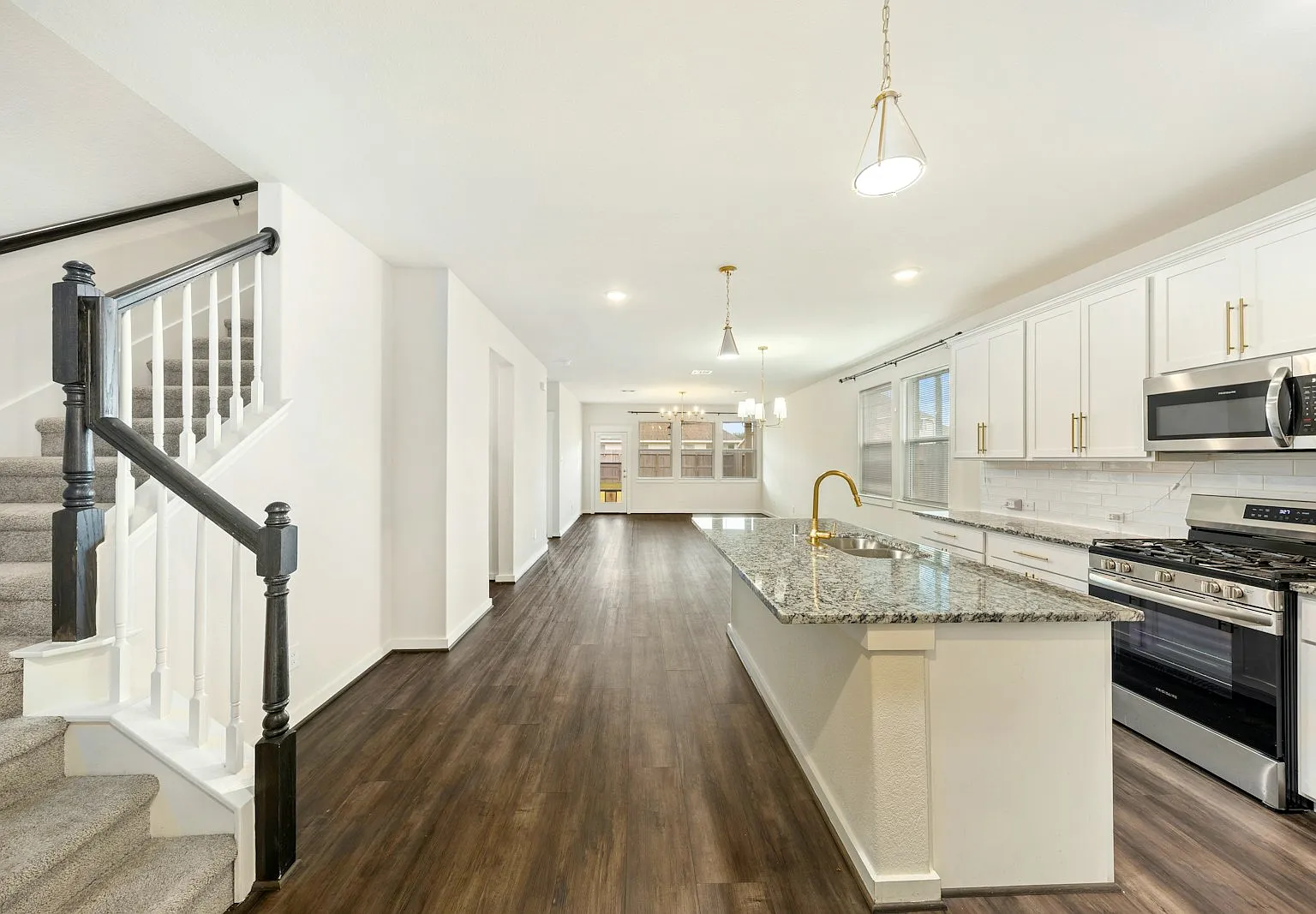 7511 Coral Terrace Drive — Photo 1