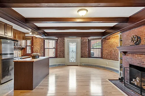346 Beacon St #1 Photo 1