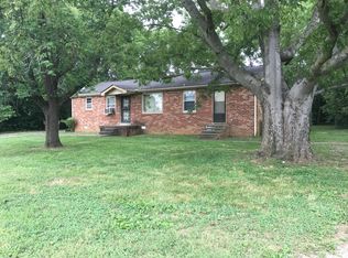 3802 W Hamilton Rd, Nashville, TN 37218