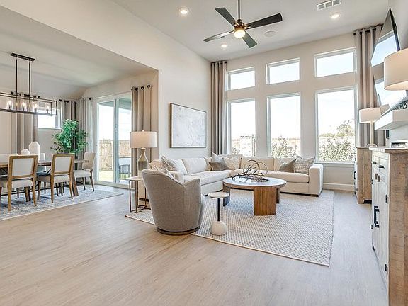 New home construction Dallas - William Ryan Homes - for sale