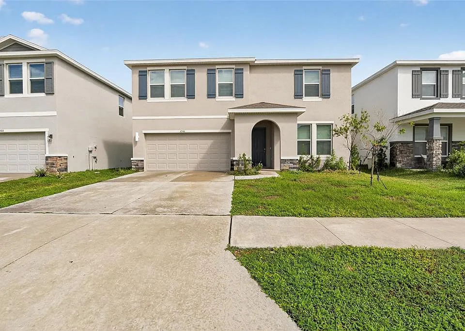 2546 Warren Acres Blvd
