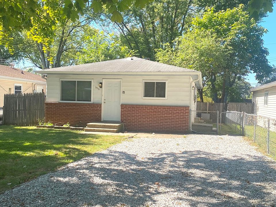 1st image of 3916 Aurora St