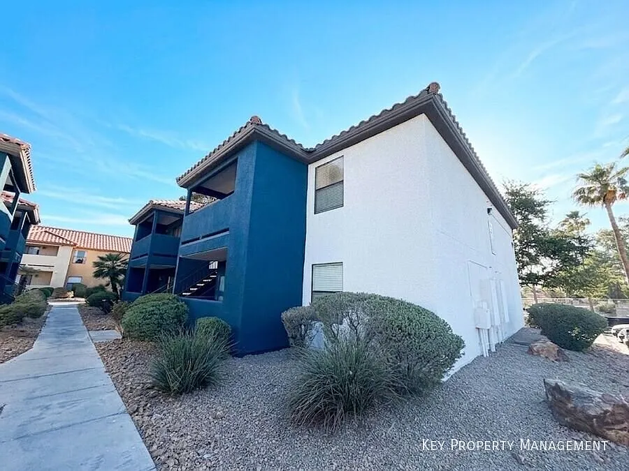 3135 S Mojave Rd #153