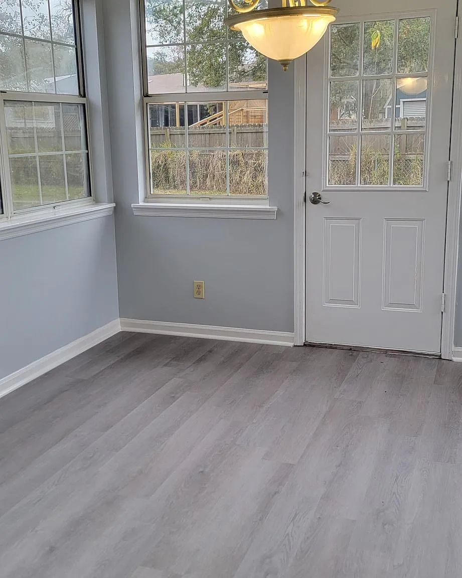 3 bed, 2.5 bath, 1502 sqft, $2,100 — Photo 4